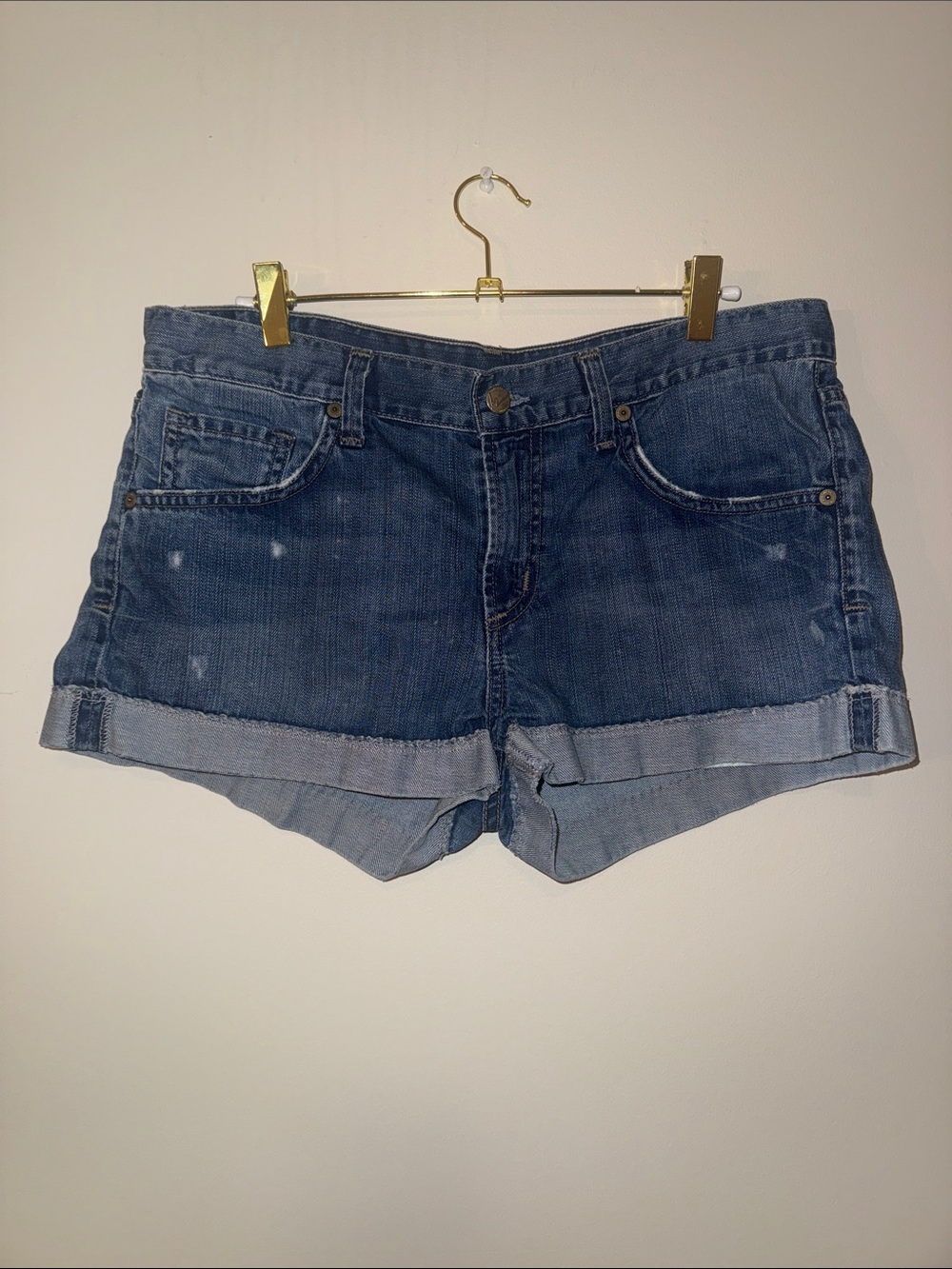 CITIZENS OF HUMANITY Denim JEAN Shorts distressed size 29 2” inseam